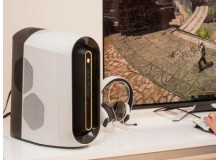 Dell представила игровой десктоп и OLED-монитор Dell представила игровой десктоп и OLED-монитор