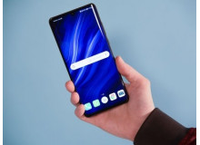 Huawei проведёт «тест-драйв» смартфонов в России Huawei проведёт «тест-драйв» смартфонов в России